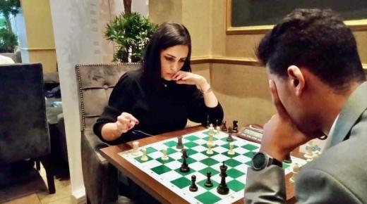 بطولة للشطرنج بالبيضاء تحتفي بالمرأة في عيدها العالمي