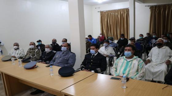فيديو : فعاليات وسلطات تغازوت تستمع للخطاب الملكي في ذكرى 45 للمسيرة الخضراء