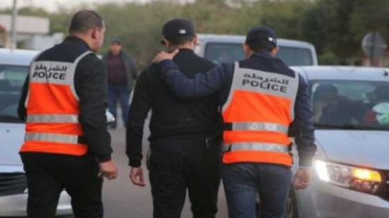 توقيف موظفي شرطة بشبهة الابتزاز