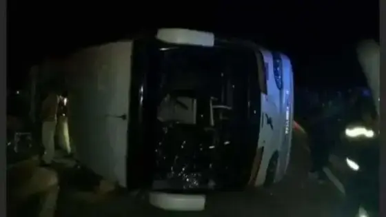 جرحى في حادث انقلاب حافلة للمسافرين بمدخل كلميم‎