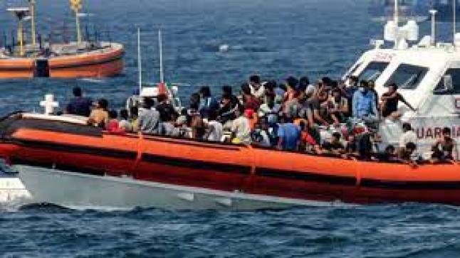 الهجرة غير الشرعية.. تنفيذ عمليتي مساعدة من قبل البحرية الملكية في نهاية الأسبوع