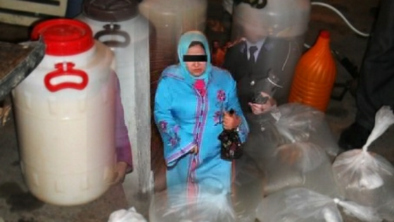 عمليات أمنية بأيت ملول: ضبط سيدة متلبسة بتوزيع “الماحيا” وبحوزتها 37 لتر من المسكر
