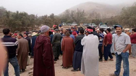 إحتجاج يتحول إلى مسيرة سيرا على الأقدام بإمينتانوت