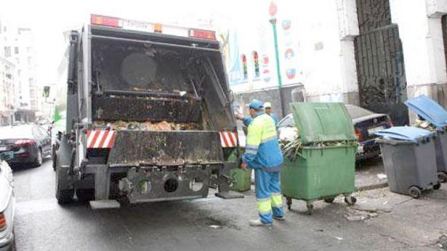 متابعة سائق شاحنة لجمع النفايات في قضية مقتل عامل نظافة بأولاد تايمة.. ومهتمون يحملون المسؤولية للمجلس الجماعي
