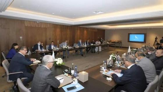 أخنوش يجمع المنسقين الجهويين لحزب الأحرار بأكادير