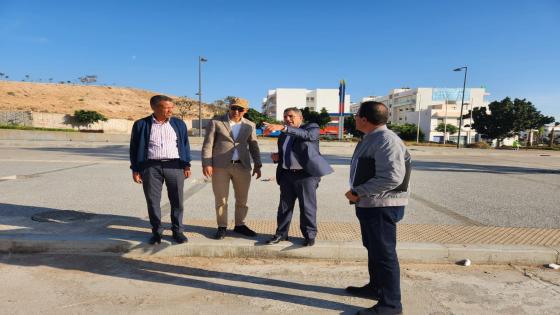 “رؤية مستقبلية ،السيد سعيد امزازي يفحص جاهزية مشروع الحافلات عالية الجودة في أݣادير”