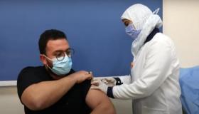 المغرب يوسع الاستفادة من تلقيح كورونا ليشمل الفئات بين 45 و50 سنة