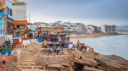ساكنة تغازوت السياحية بدون آفاق تنموية حقيقية