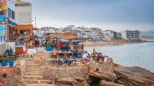 ساكنة تغازوت السياحية بدون آفاق تنموية حقيقية
