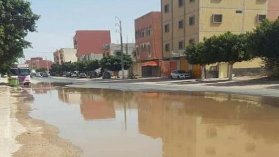 إنفجار قناة للمياه تغرق شوارع القليعة