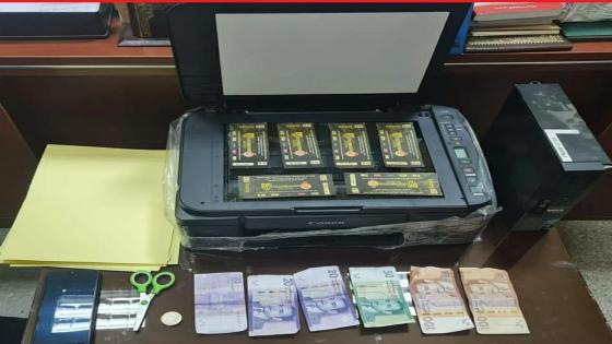 تزوير تذاكر المبارايات تجر صاحب محل تجاري إلى الإعتقال 