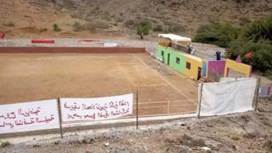 بالفيديو ، لحظة انجراف الوادي للاعبين من الملعب في فاجعة تارودانت