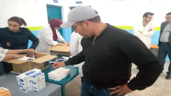 بعد الزيارة العاملية .. فعاليات اقتصادية تتبرع بكميات مهمة من الأدوية لصيدلية المركب السجني ايت ملول