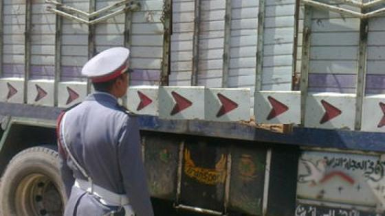 إعتقال شخص يمارس الجنس على فتاة داخل شاحنة في بلفاع
