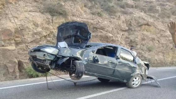 السرعة تقلب سيارة في حادث مروع بإداوسملال