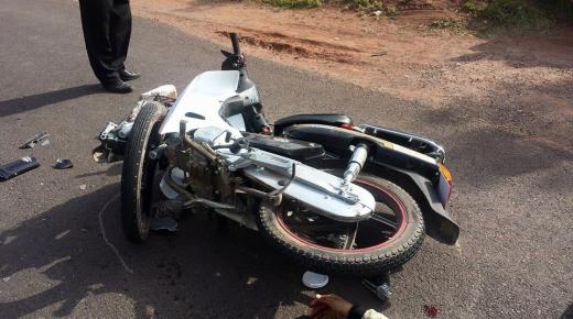 شاحنة ” رموك ” تقتل سائق دراجة نارية نواحي كلميم
