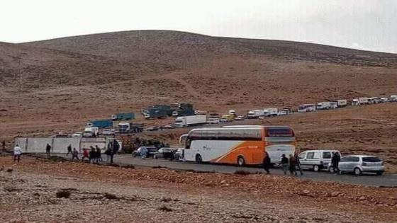 شاحنة تقطع الطريق بين كلميم و طانطان