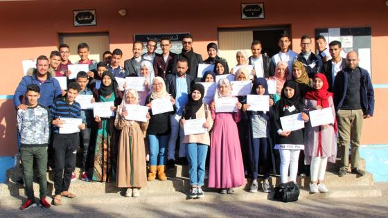 بالفيديو. صحفيون شباب يؤطرون ورشات تكوينية لفائدة أزيد من 30 تلميذا بأكادير
