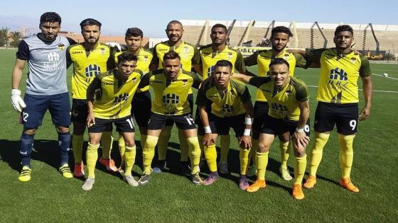 لاعبو شباب هوارة لكرة القدم يعلنون العصيان ويهددون بمغادرة الفريق