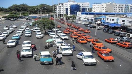 النيابة العامة تحمي الطاكسيات من ” الخطافة ” بأكادير