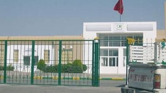 عناصر الأمن الخاص يفرضون سيطرتهم على المستشفى المحلي بأولاد تايمة