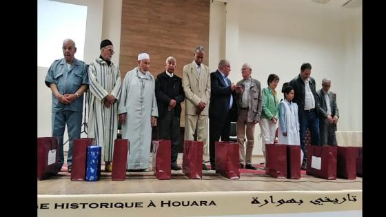 قدماء تلاميذ ثانوية الحسن الثاني بأولاد تايمة يكرمون أساتذة الزمن الجميل