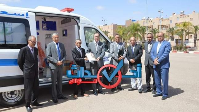 المبادرة تمنح سيارة إسعاف لجماعة أربعاء رسموكة نواحي تزنيت
