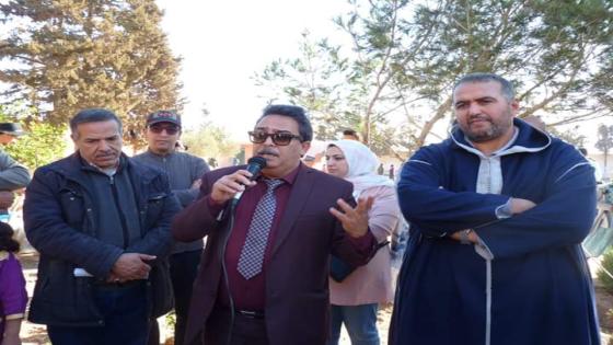 منح ” رقاقات تخزين ” للتعلم عن بعد لتلاميذ سيدي بيبي