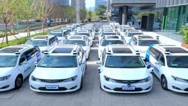 الصين.. تراجع مبيعات السيارات بأكثر من 10 بالمئة وسط عودة تفشي الوباء