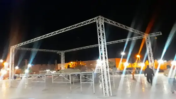 مهرجان الرقص في بني تجيت وغلاء المعيشة ،مع الجراح الفلسطينية تثير غضب الساكنة”