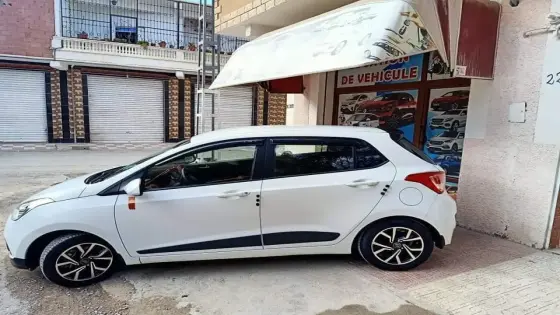 ممثلو قطاع ” كراء السيارات ” تجتمع بوكيل الملك بإبتدائية أكادير