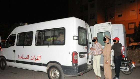 مراكش.. توقيف عنصرين من القوات المساعدة عن العمل بعد ظهورهما في فيديو يعنفان شخصا أثناء تطبيق حالة الطوارئ الصحية