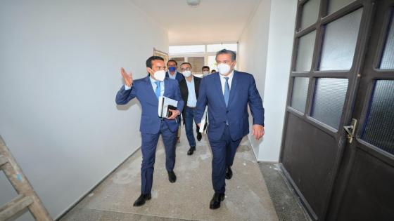 أخنوش يتفقد أشغال تأهيل مقرات عمل الموظفين جماعة أكادير