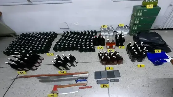 بيع الخمور وإشهار الأسلحة البيضاء يجر جناة إلى التحقيق 
