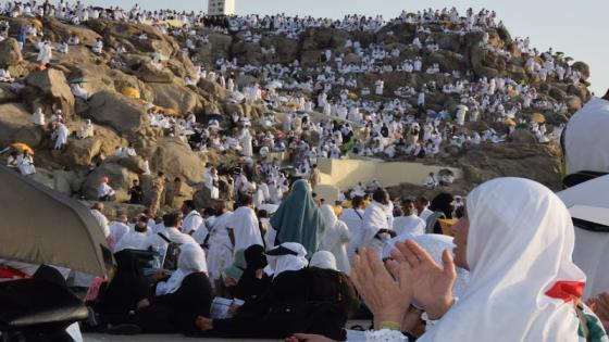 أمير المؤمنين الملك محمد السادس يوجه رسالة إلى الحجاج المغاربة