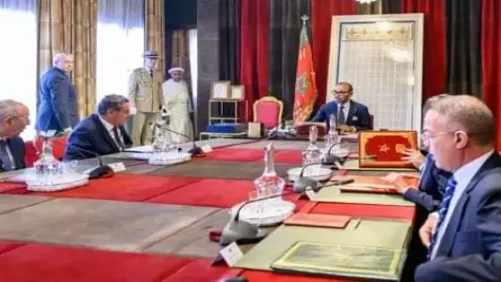 بلاغ للديوان الملكي..جلالة الملك يرأس اجتماعًا لتفعيل برنامج إعادة إيواء متضرري زلزال الحوز وتكفل الأيتام
