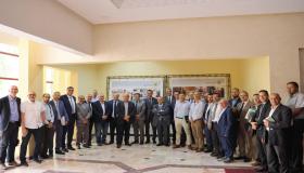 عامل إنزكان أيت ملول يقود اجتماعا لتسريع تحول الجهة إلى قطب إفريقي في تصدير المنتجات الفلاحية