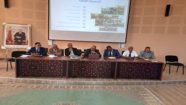 الراشيدية: المدير الإقليمي للتعليم يجتمع برؤساء المؤسسات التعليمية