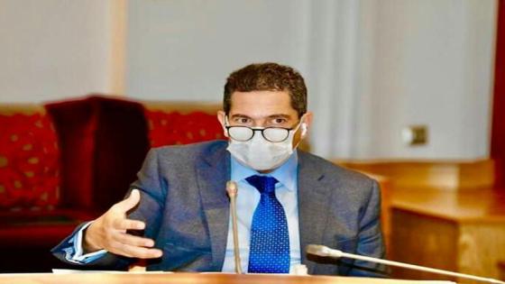 أمزازي يكلف مجالس الأقسام لتحديد عتبات النجاح