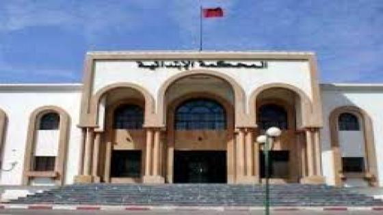 كمين يُطيح بـ”سمسار محاكم” وعون سلطة بإنزكان بتهمة النصب والاحتيال مقابل وعود بتدخلات قضائية