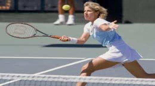 أسطورة التنس كريس إيفرت تعلن إصابتها بالسرطان