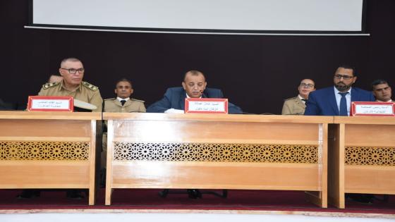 السيد إسماعيل أبو الحقوق عامل عمالة إنزكان أيت ملول  يترأس حفل تنصيب السادة رجال السلطة الجدد.