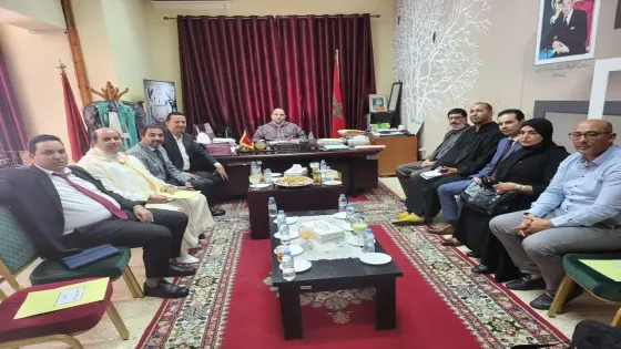 لقاء بين وكيل الملك بمحكمة إنزكان ومنتخبو المنطقة يثمر عن إحداث ثلاث مراكز لإيواء النساء المعنفات.
