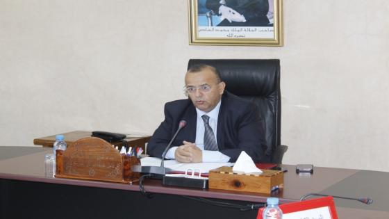 عامل عمالة إنزكان أيت ملول يترأس اجتماعا هاما حول تتبع عمليات التحصيل و الإحصاء الضريبين وتحسين مناخ الأعمال وآجال الأداء بالجماعات الترابية بالإقليم