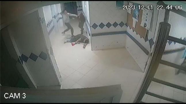 بالفيديو ، رجال الأمن الخاص يتسببون في فوضى بعد الاعتداء على طبيب بمستشفى إنزكان