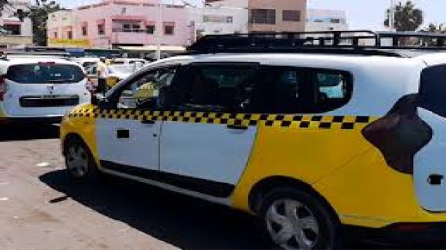 مواطنون يشتكون من جشع سائقي سيارات الأجرة الرابطة بين التامري و أكادير