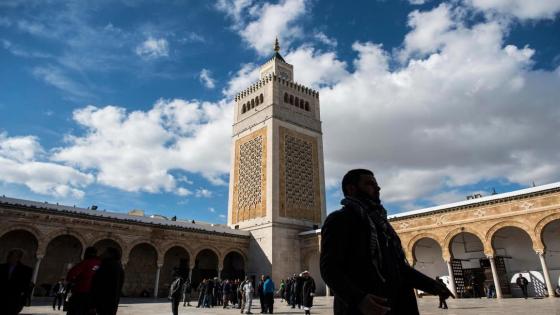 خطير : مرشح عن الأصالة والمعاصرة داير حملة داخل مسجد تزامنا مع صلاة الجمعة