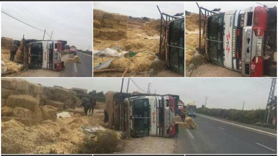 إنقلاب ” هوليودي ” لشاحنة ناحية إنشادن
