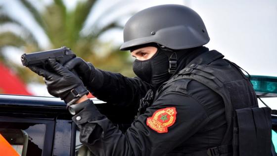 مفتش شرطة ممتاز يطلق الرصاص على رئيسه المباشر