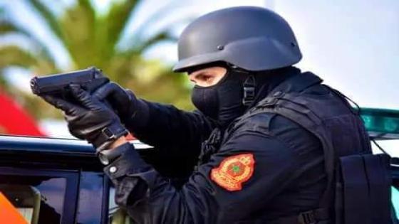 الرصاص يلعلع بالعيون لتوقيف شخص هاجم مواطنين بالسلاح الأبيض : 